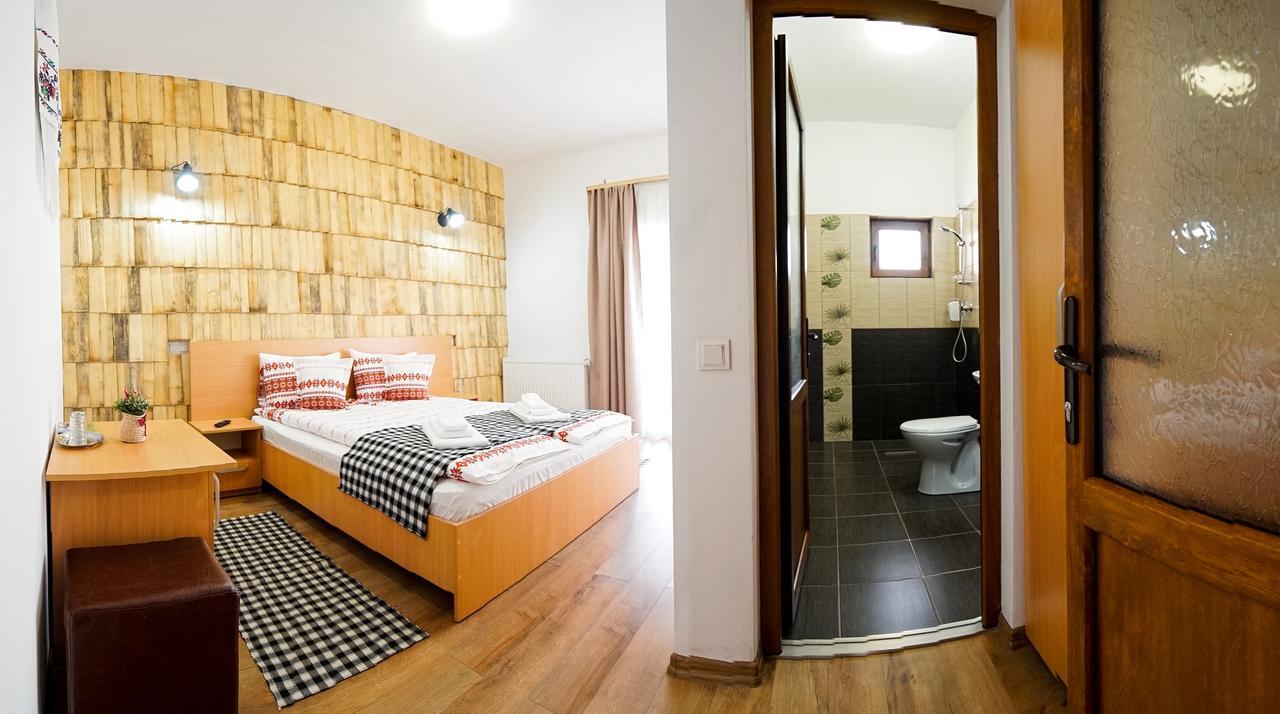 Casa Ralucai Hotel Moisei Luaran gambar