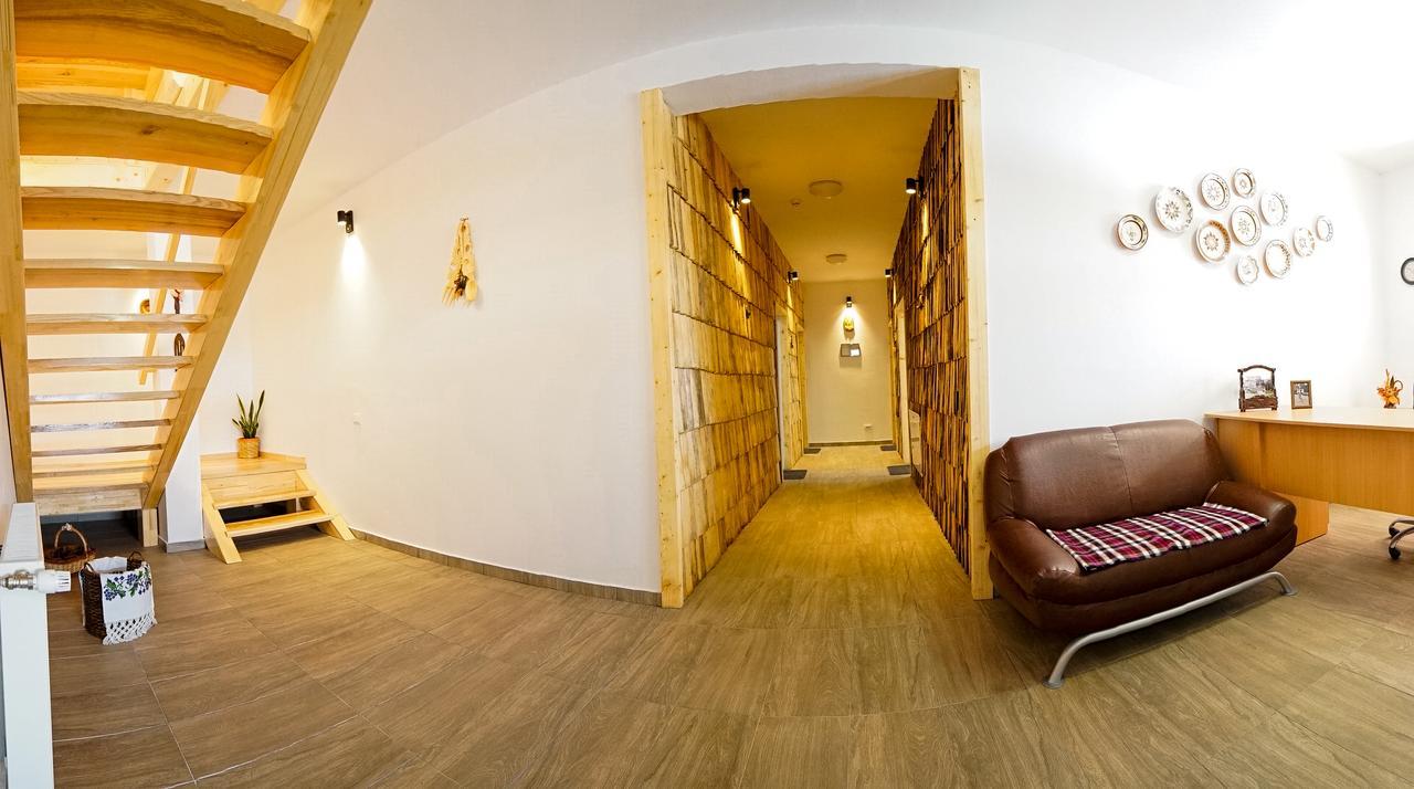 Casa Ralucai Hotel Moisei Luaran gambar