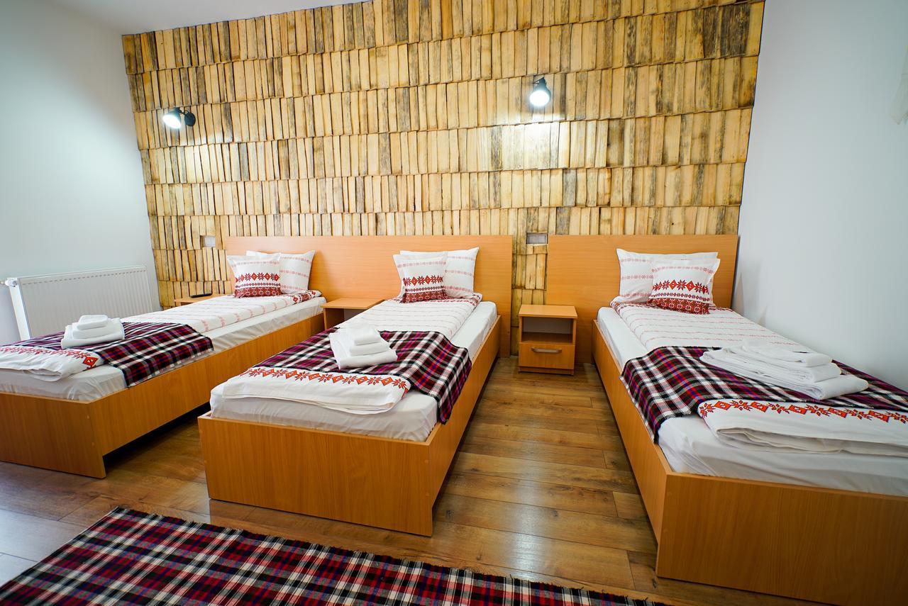 Casa Ralucai Hotel Moisei Luaran gambar