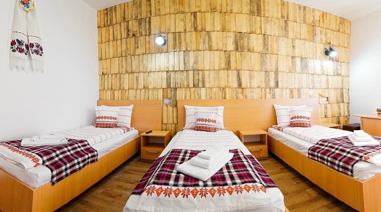 Casa Ralucai Hotel Moisei Luaran gambar