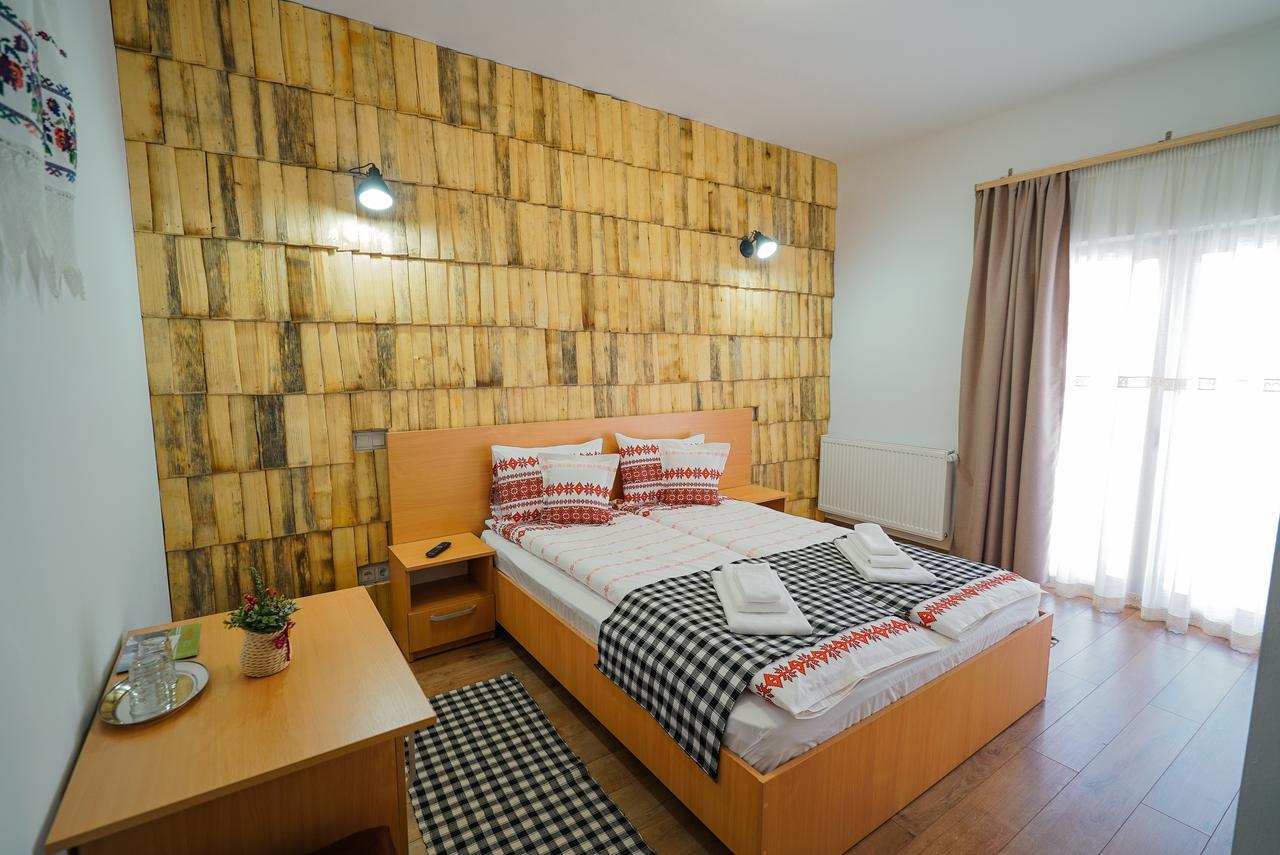 Casa Ralucai Hotel Moisei Luaran gambar