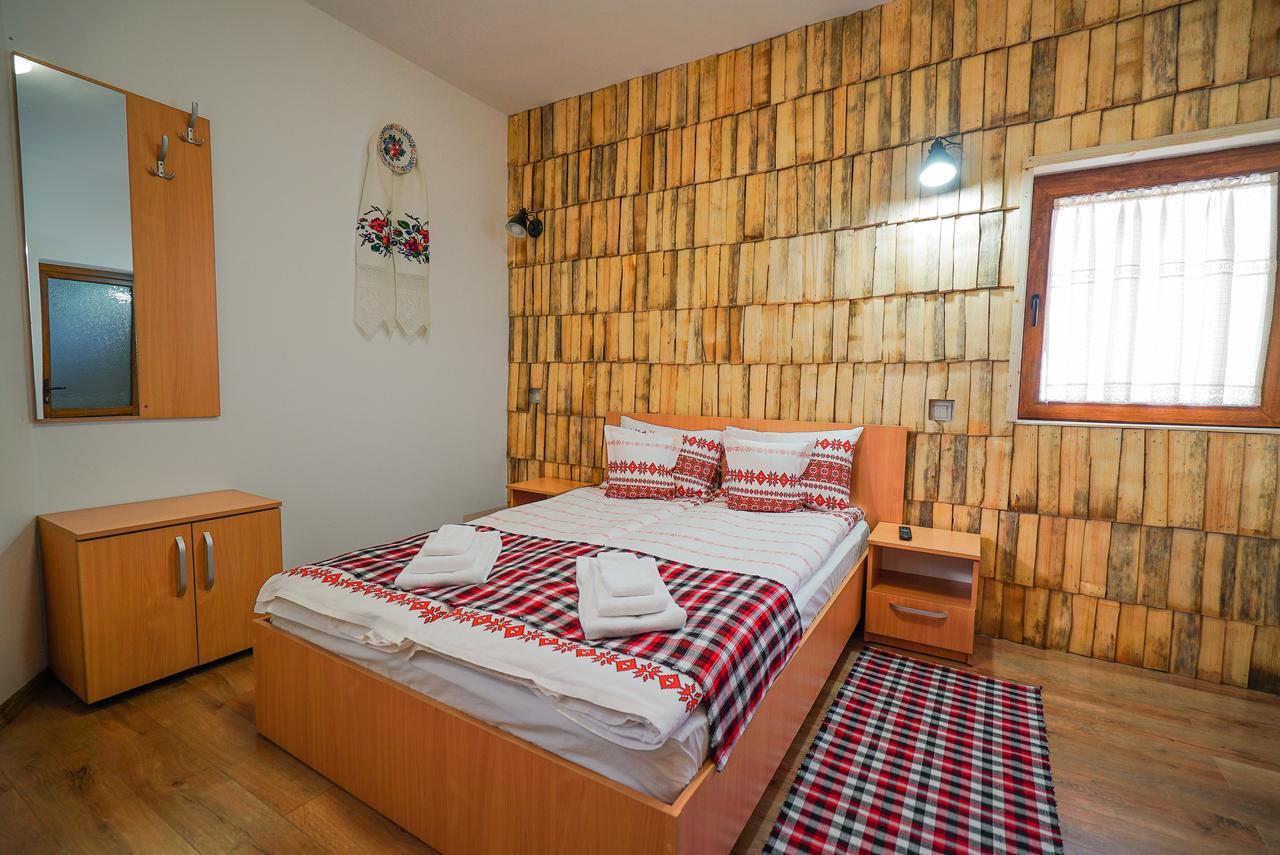 Casa Ralucai Hotel Moisei Luaran gambar